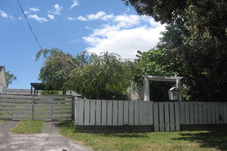Photo of property in 25 Harris Street, Te Puke, 3119