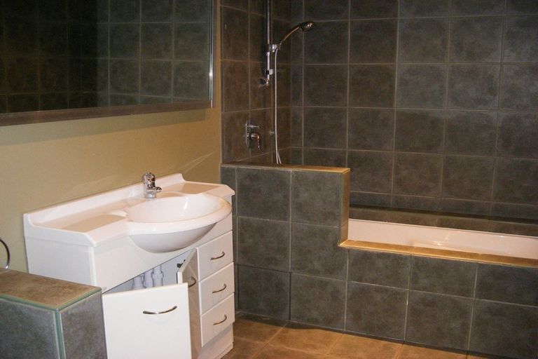 Photo of property in 6/31 Daniell Street, Newtown, Wellington, 6021