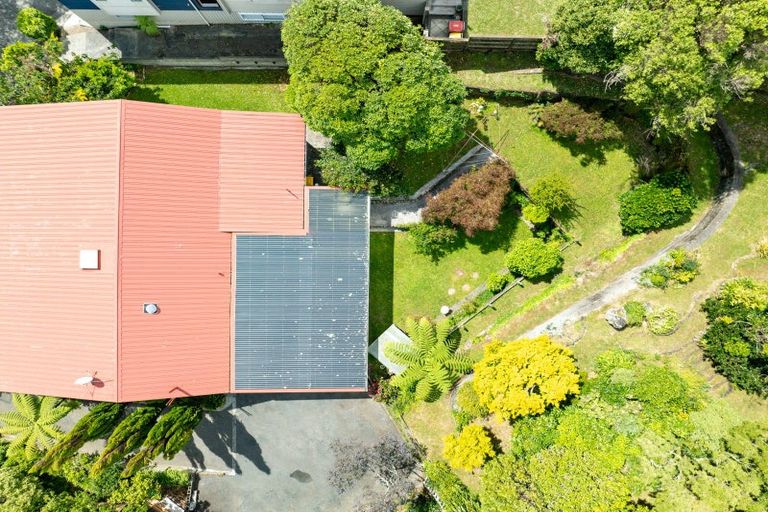Photo of property in 78 Parkvale Road, Karori, Wellington, 6012