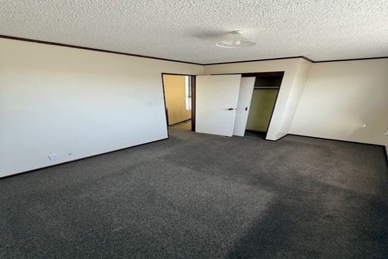 Photo of property in 2/396 Cambridge Terrace, Naenae, Lower Hutt, 5011