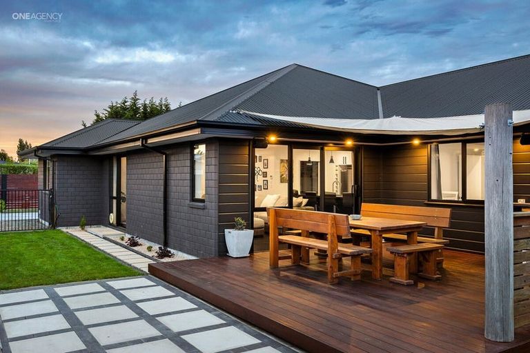 Photo of property in 71 Gladstone Road, Woodend, 7610