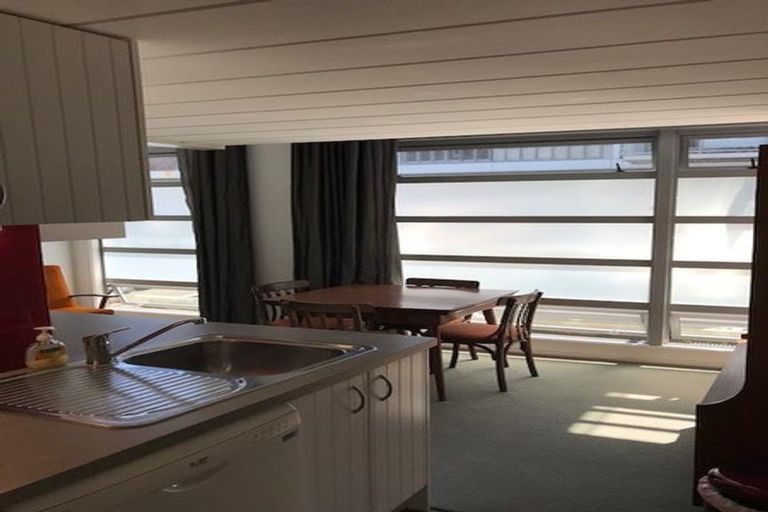 Photo of property in 14/35u Torrens Terrace, Mount Cook, Wellington, 6011