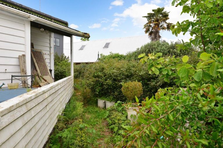 Photo of property in 6 Coates Street, Hamilton East, Hamilton, 3216