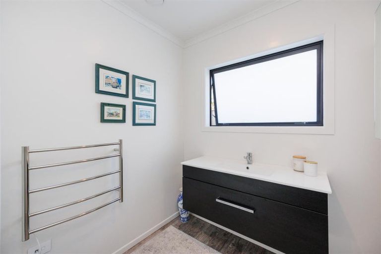 Photo of property in 1 William Street, Marton, 4710