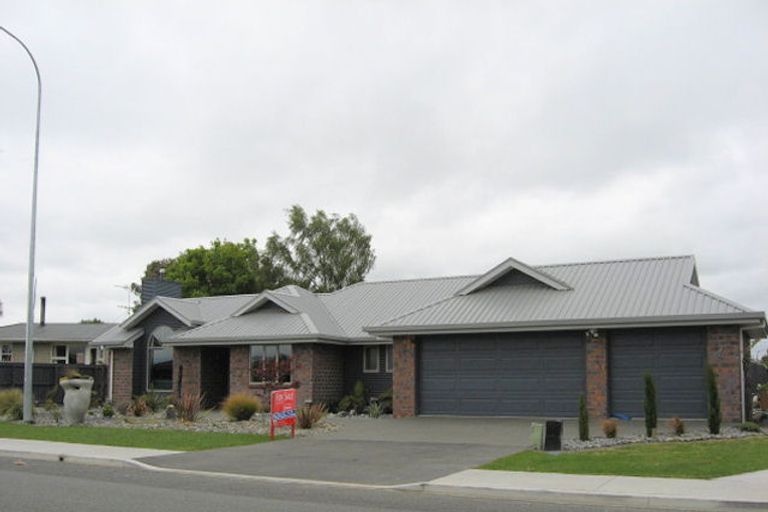 Photo of property in 220 Northbrook Road, Rangiora, 7400