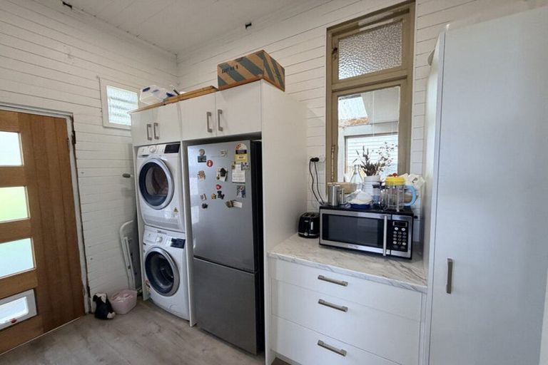 Photo of property in 125 Oakwood Avenue, Balaclava, Dunedin, 9011