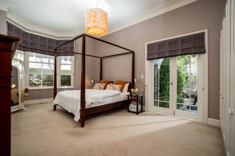 Photo of property in Lady Freyberg House, 18 Moturoa Street, Pipitea, Wellington, 6011