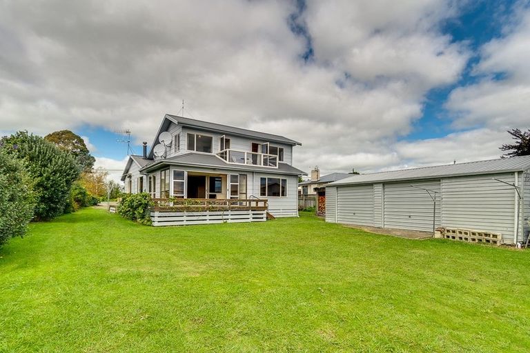 Photo of property in 180 Porangahau Road, Waipukurau, 4200