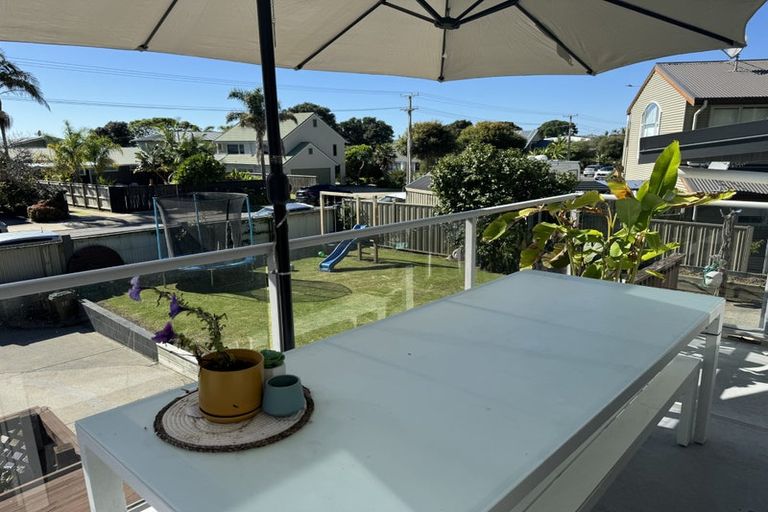 Photo of property in 124 Pohutukawa Avenue, Ohope, 3121