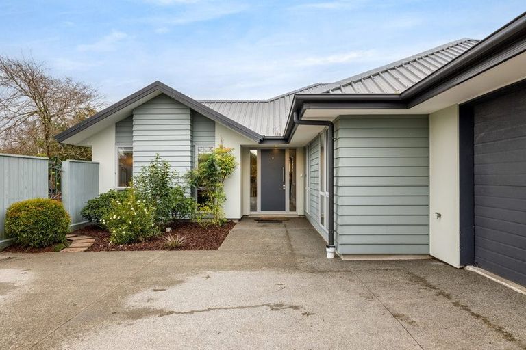 Photo of property in 5 Nautilus Place, Spencerville, Christchurch, 8083
