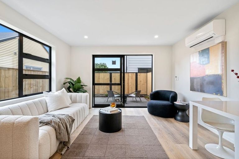 Photo of property in 1/25 Bush Street, Naenae, Lower Hutt, 5011