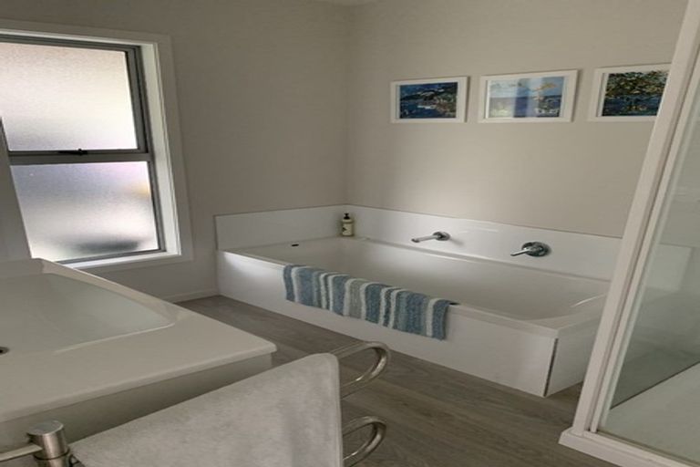 Photo of property in 16b Hall Street, Cambridge, 3434