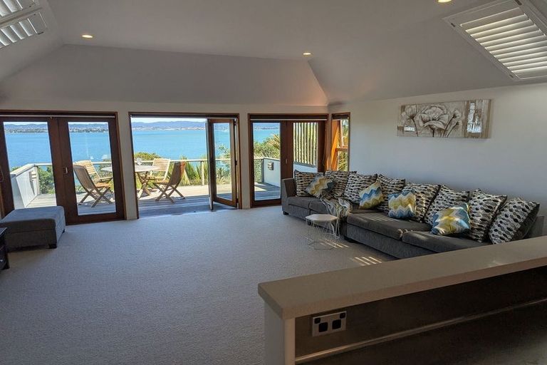 Photo of property in 18 Tizard Road, Birkenhead, Auckland, 0626