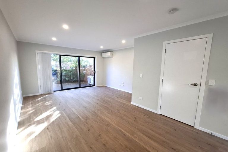 Photo of property in 45/125b Metcalfe Road, Ranui, Auckland, 0612