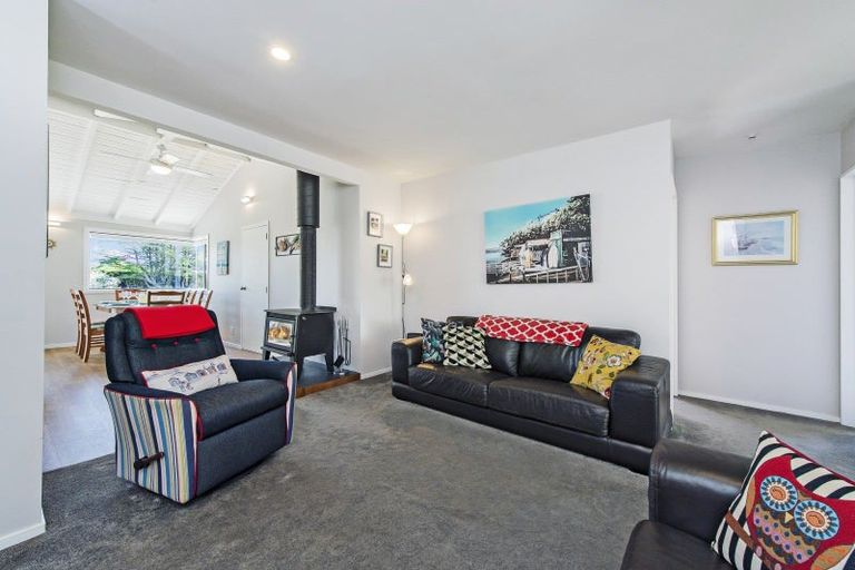 Photo of property in 26 Rotten Row, Waikuku Beach, 7473