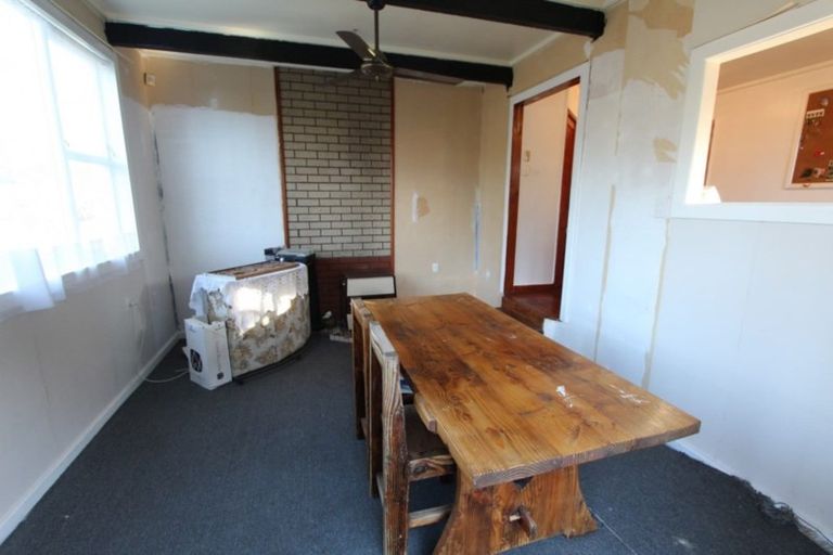 Photo of property in 6 Dumfries Road, Tokoroa, 3420