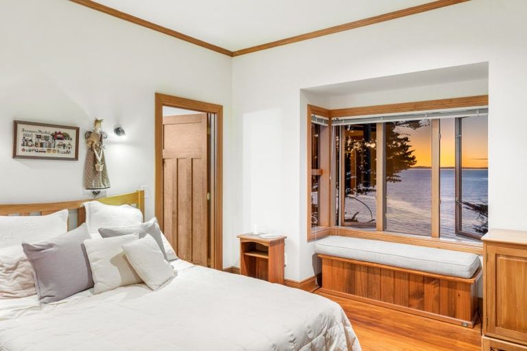 Photo of property in 1082 Thames Coast Sh25 Road, Kereta, Thames, 3575