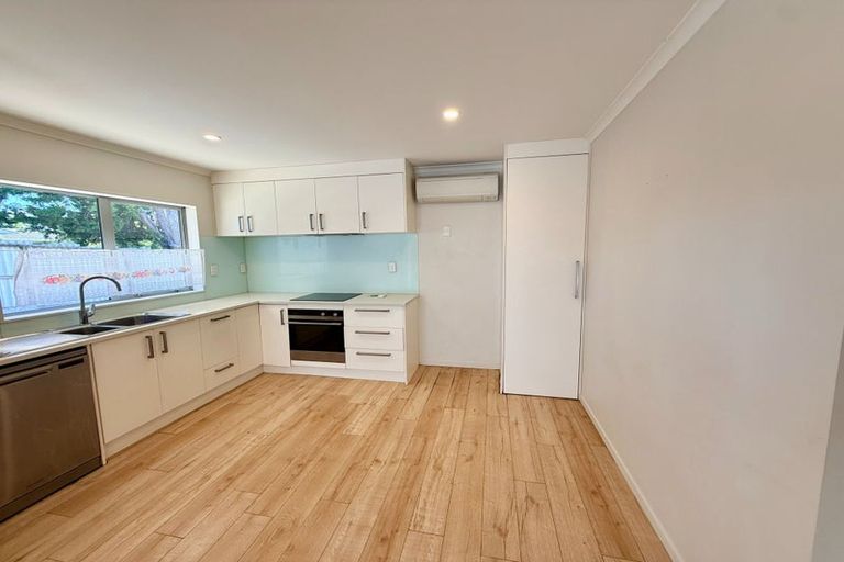 Photo of property in 76 Walmsley Road, Favona, Auckland, 2024