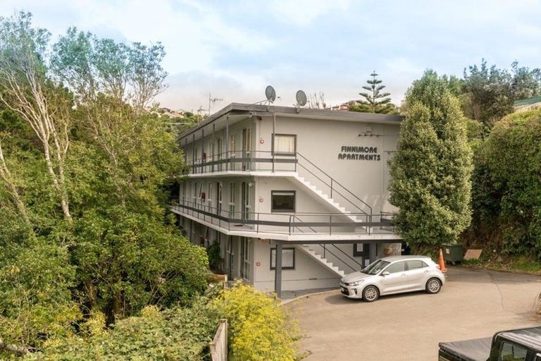 Photo of property in 25 Finnimore Terrace, Vogeltown, Wellington, 6021