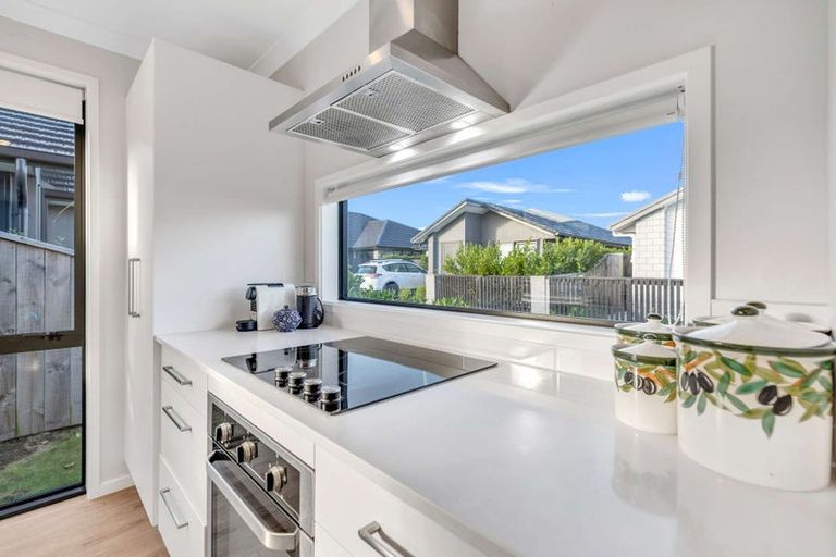 Photo of property in 6 Pakati Lane, Papamoa, 3118