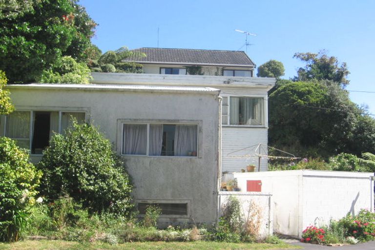 Photo of property in 21 Randwick Road, Northland, Wellington, 6012