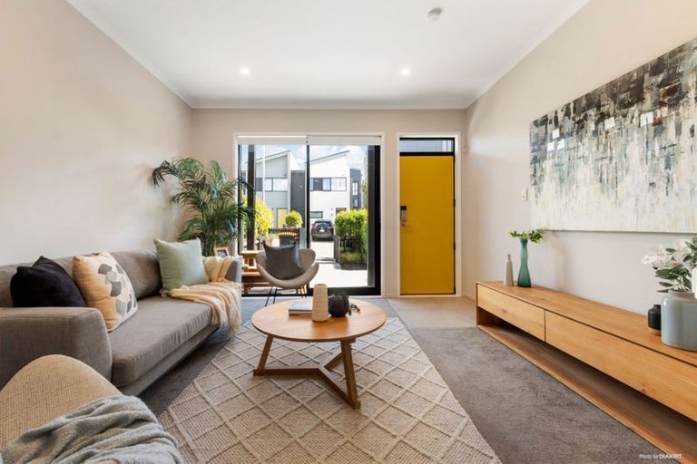 Photo of property in 13 Piko Lane, Hobsonville, Auckland, 0616