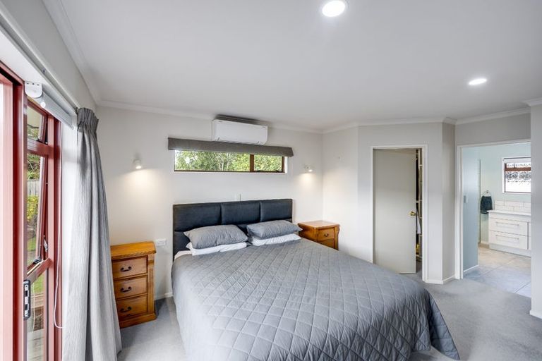 Photo of property in 8 Gresham Place, Taradale, Napier, 4112
