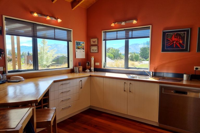 Photo of property in 19 D'archiac Drive, Lake Tekapo, 7999