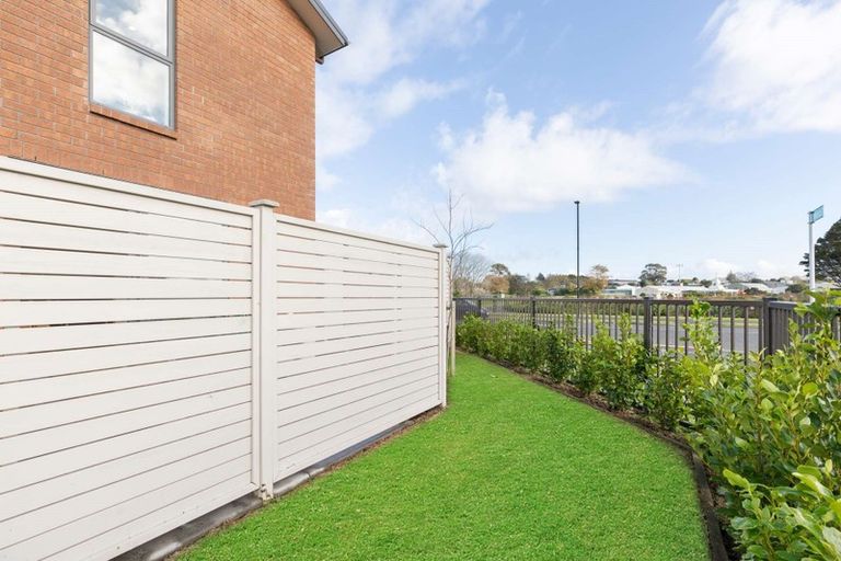 Photo of property in 54 Te Napi Drive, Takanini, 2112