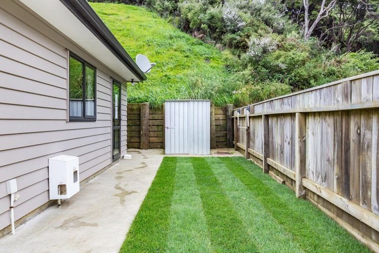 Photo of property in 27 Moonsail Drive, Whitby, Porirua, 5024