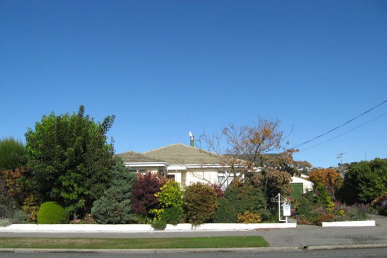 Photo of property in 25 Sandringham Street, Oamaru North, Oamaru, 9400