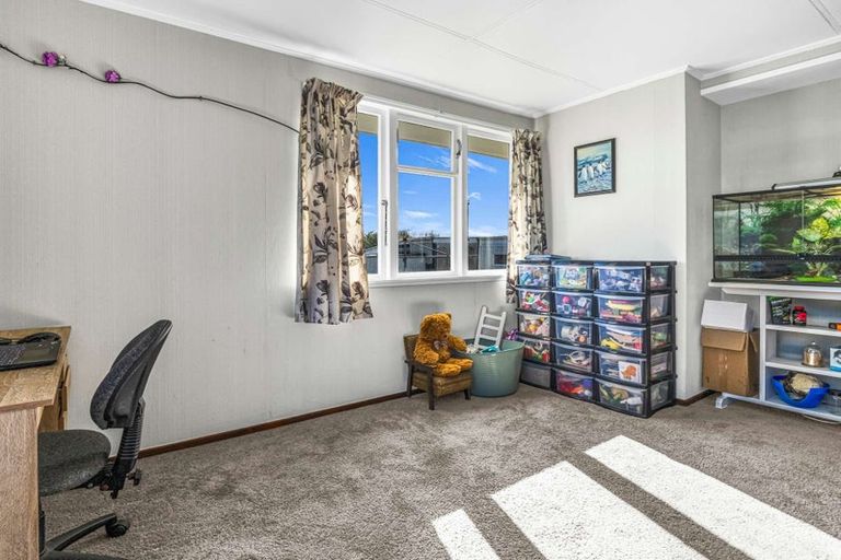 Photo of property in 55 Titoki Street, Castlecliff, Whanganui, 4501