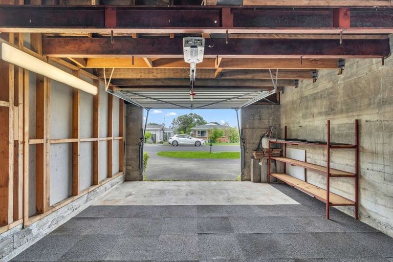 Photo of property in 14b Doment Crescent, Orewa, 0931