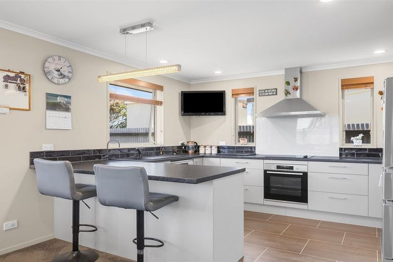 Photo of property in 16 Forbes Street, Westport, 7825