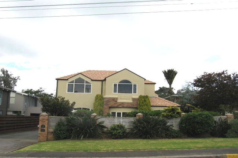 Photo of property in 1/9 Cecil Road, Milford, Auckland, 0620