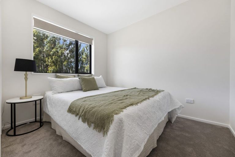 Photo of property in 100 Hagart-alexander Drive, Mosgiel, 9024