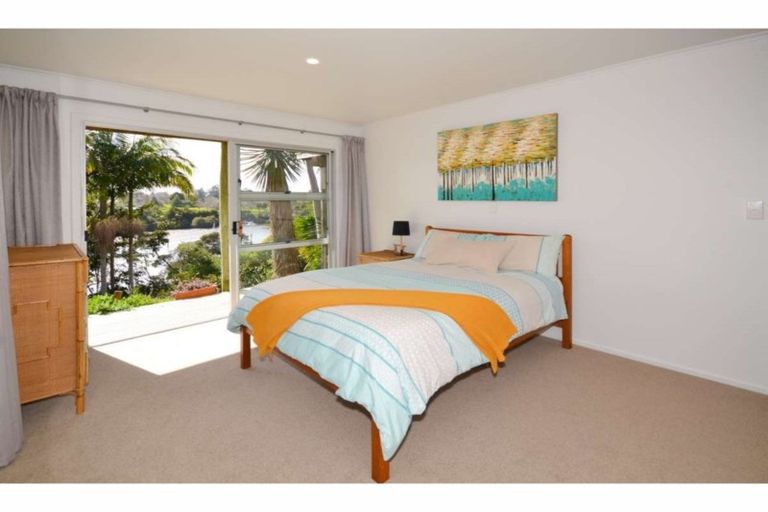 Photo of property in 22 Riverview Road, Kerikeri, 0230