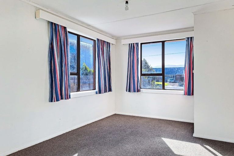 Photo of property in 326 Oxford Terrace, Avalon, Lower Hutt, 5011