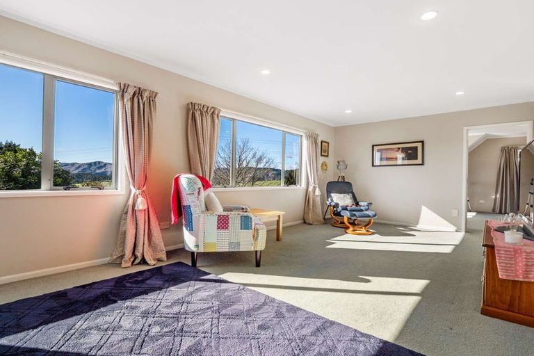 Photo of property in 162 White Road, Hunua, Papakura, 2583