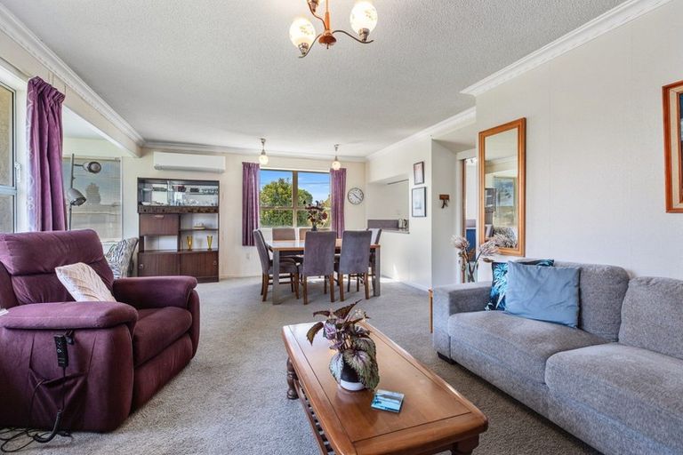 Photo of property in 404a Otumoetai Road, Otumoetai, Tauranga, 3110