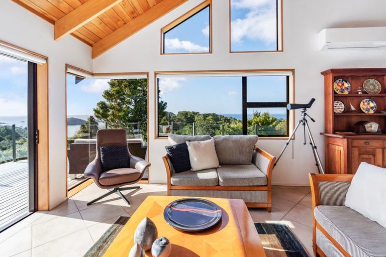 Photo of property in 347 Rockell Road, Whananaki, Hikurangi, 0181