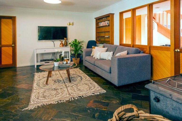 Photo of property in 155a Cashmere Road, Hoon Hay, Christchurch, 8025