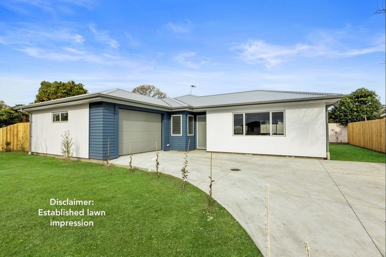Photo of property in 27 Howard Road, Taradale, Napier, 4112