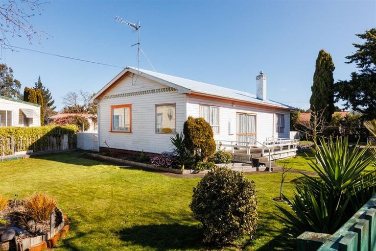 Photo of property in 1 Mill Street, Marton, 4710