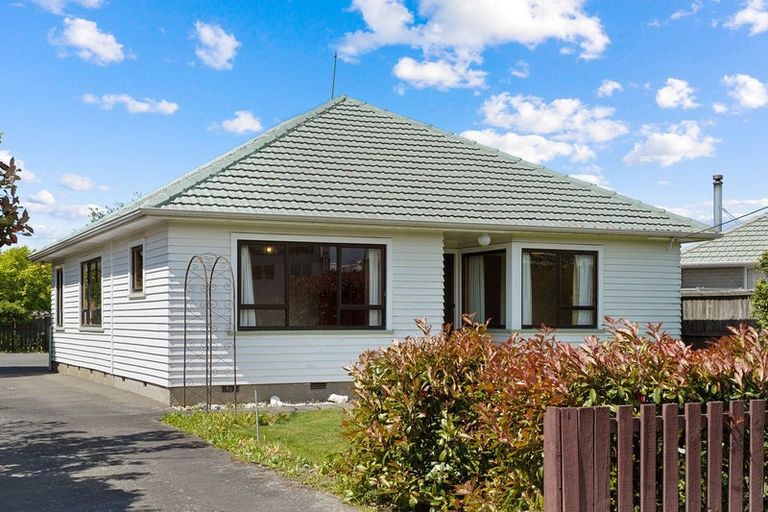 Photo of property in 27 Branston Street, Hornby, Christchurch, 8042