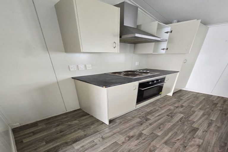 Photo of property in 32 Cheshire Street, Wilton, Wellington, 6012