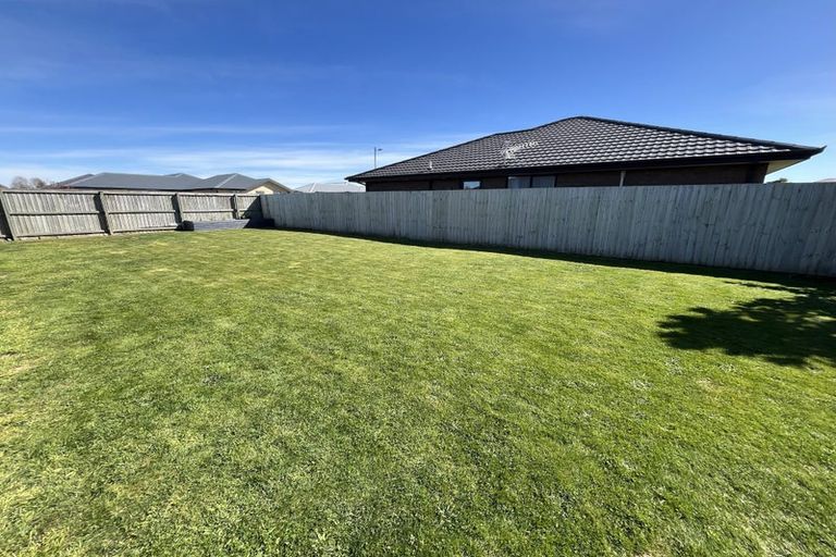 Photo of property in 27 Kendon Drive, Rolleston, 7614