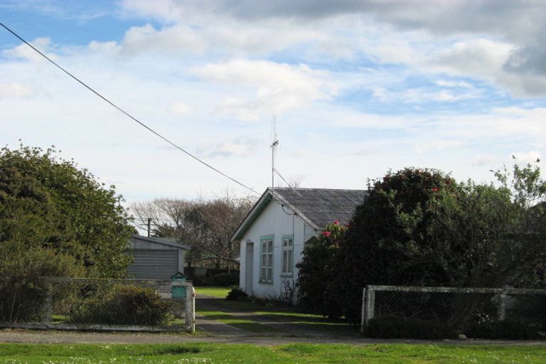 Photo of property in 26 Stout Street, Shannon, 4821