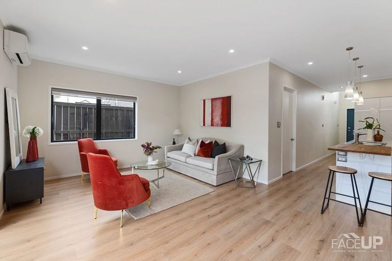 Photo of property in 6 Nohanga Lane, Hobsonville, Auckland, 0616