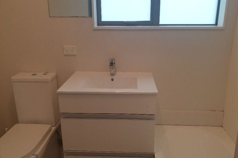 Photo of property in 19 Luanda Drive, Ranui, Auckland, 0612
